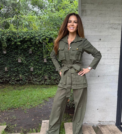 SET DE JACKET Y PANTALÓN DE LINO