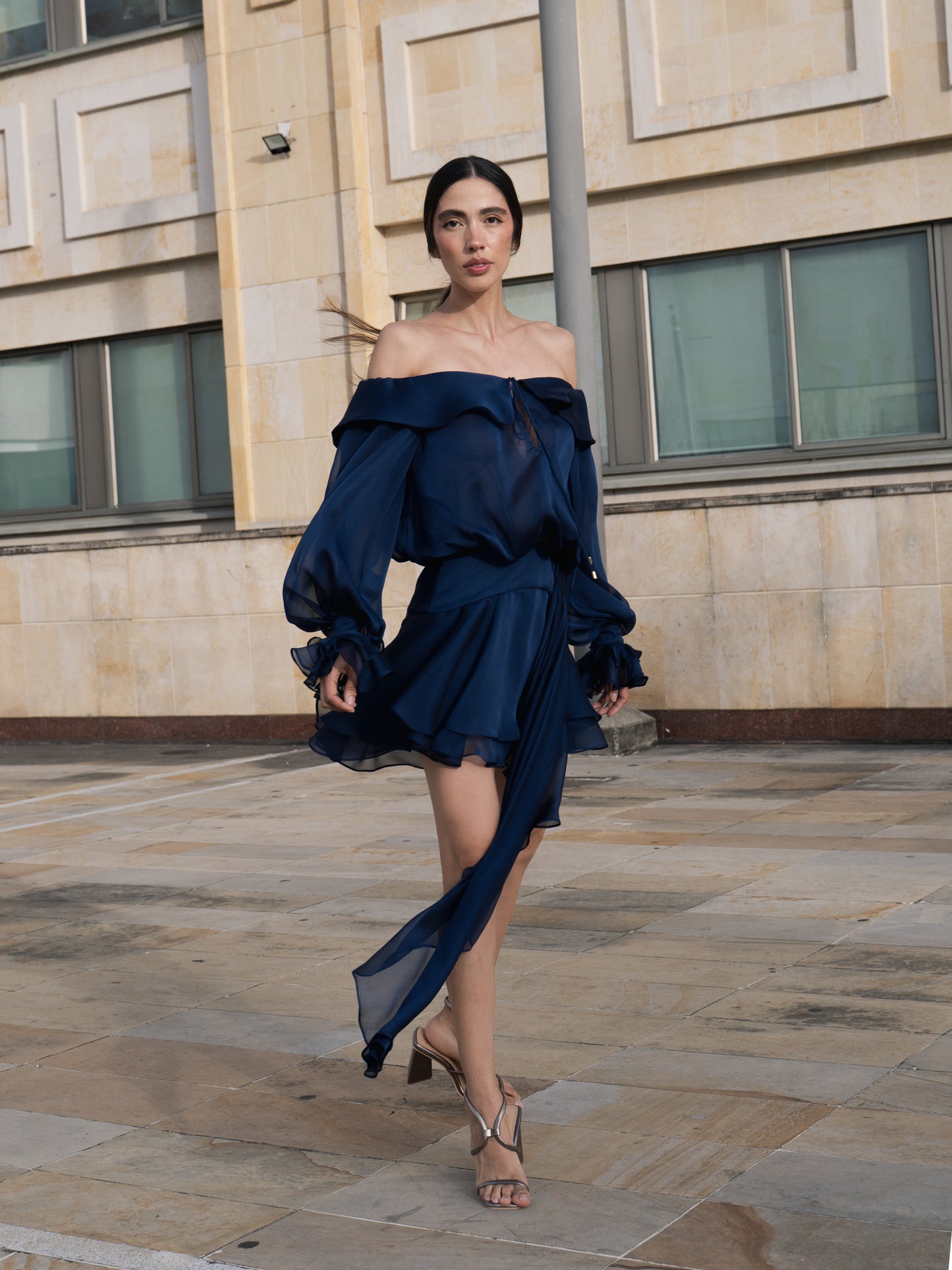 MINI VESTIDO SEDA Y GASA