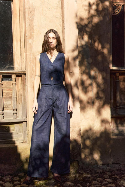 SET MEZCLILLA CHALECO y PANTALÓN CON TIRAS EN CINTURA