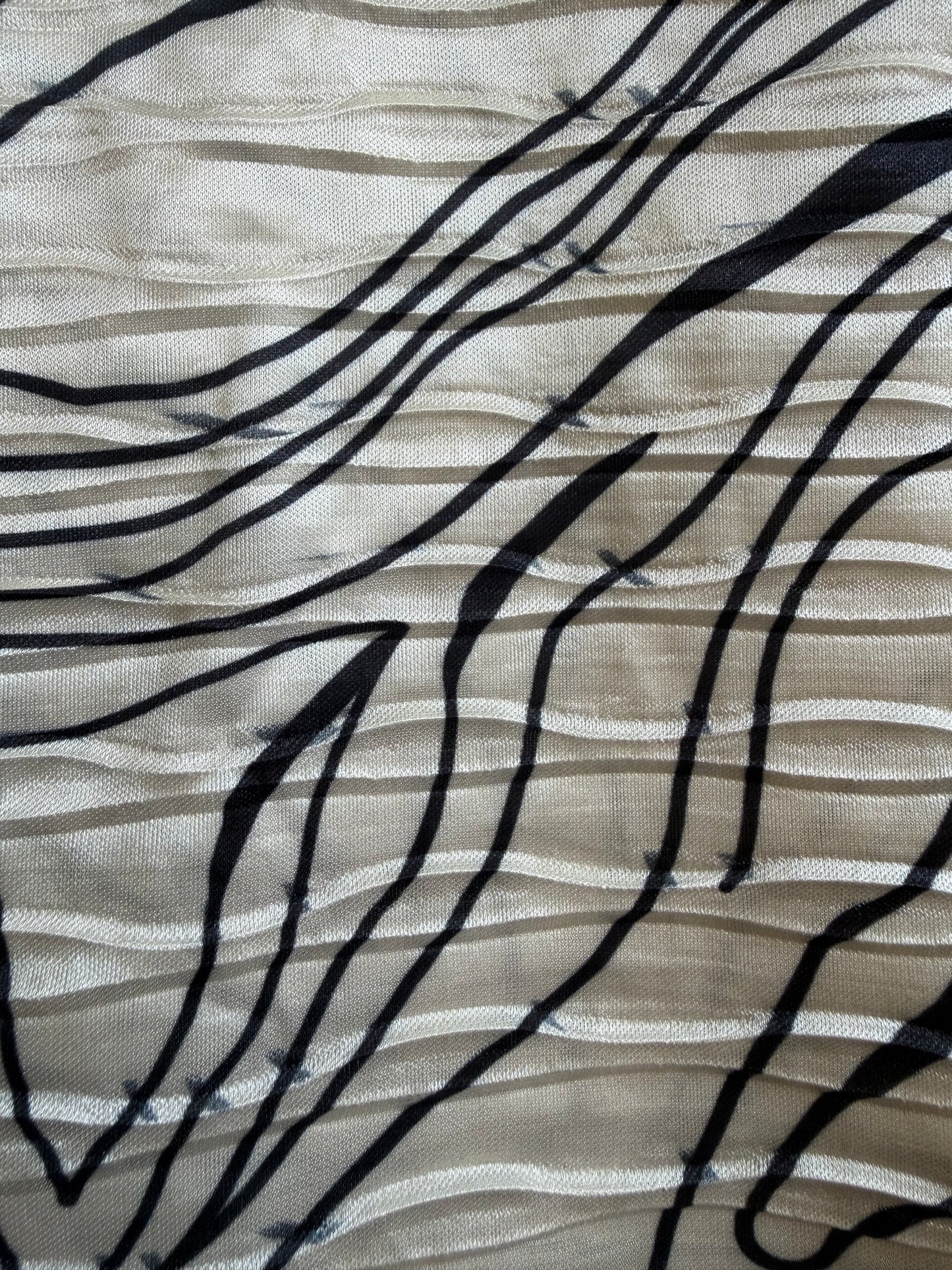 SET EN SEDA TOP Y PANTALÓN CON ESTOLA