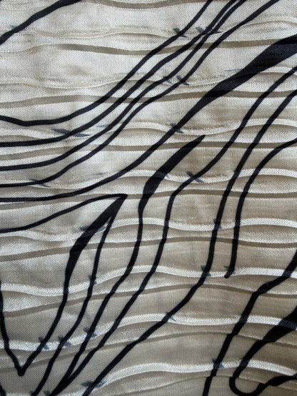 SET EN SEDA TOP Y PANTALÓN CON ESTOLA