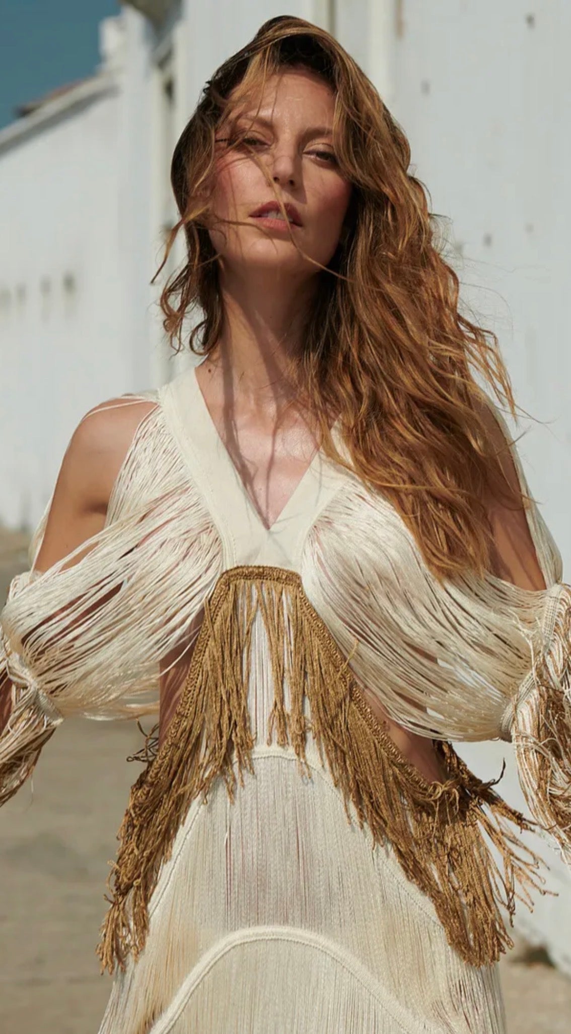 KAFTAN FLECOS CUT OUT