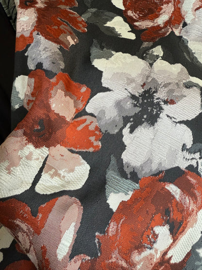 MAXI FALDA JACQUARD FLORES NEGRO Y OCRE