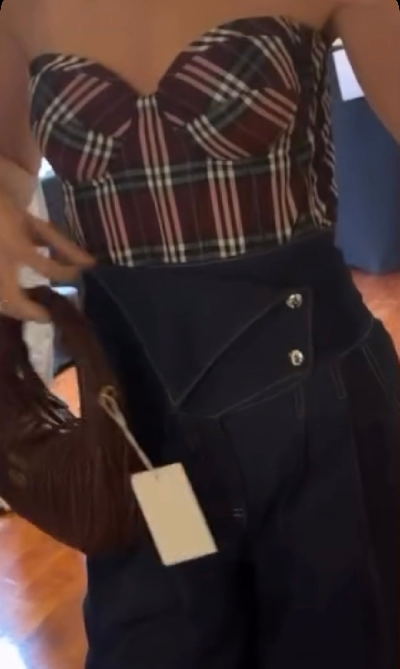 CORSET SENCILLO A CUADROS COLOR VINO