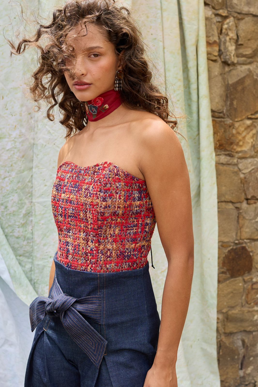 TOP STRAPLESS TWEED ROJO