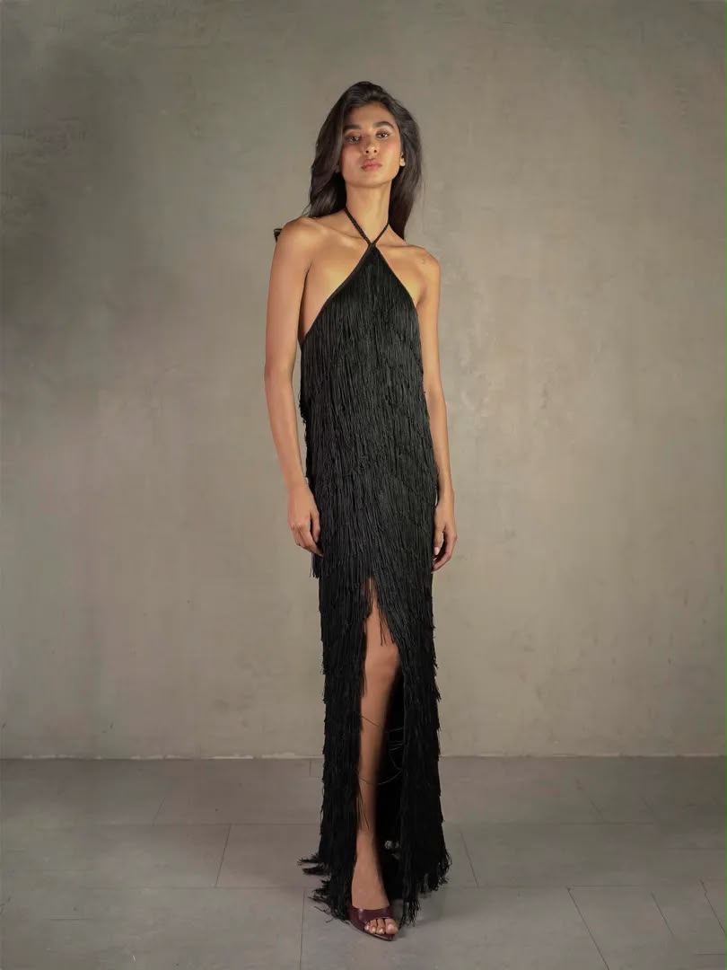 VESTIDO LARGO FLECOS