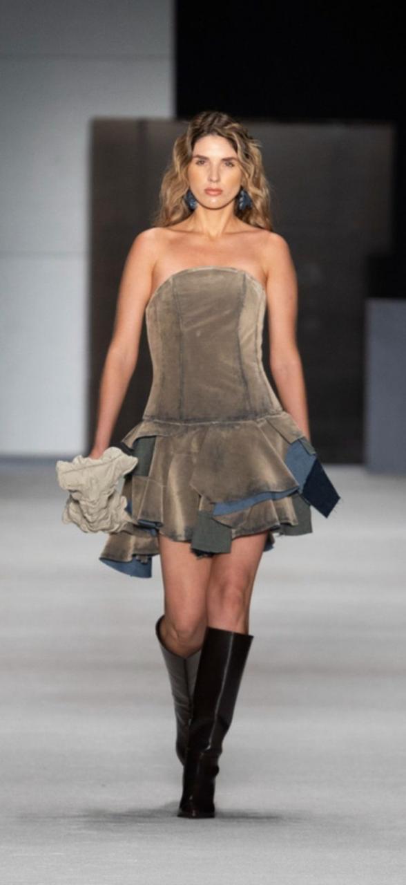 VESTIDO CORTO TERCIOPELO Y MEZCLILLA