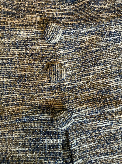 Set de jacket y falda corta con botones en Tweed